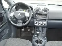 Gebraucht Mitsubishi Colt Inform 95 PS (69 kW) 2009 Silber Kleinwagen