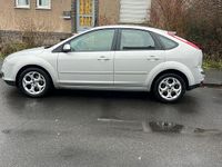 Gebraucht Ford Focus 2007 Silber Limousine
