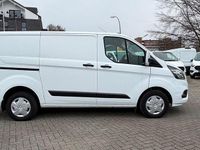 Gebraucht Ford Transit Custom Trend 131 PS (96 kW) 2022 Frozen white Van / Kleinbus