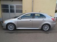 Gebraucht Mitsubishi Lancer Sportback 117 PS (86 kW) 2012 Silber Limousine