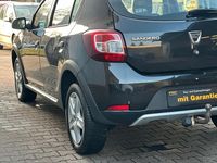 Gebraucht Dacia Sandero Prestige 90 PS (66 kW) 2015 Schwarz Kleinwagen