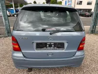 Gebraucht Mercedes A160 Elegance 102 PS (75 kW) 2004 Blau Van / Kleinbus