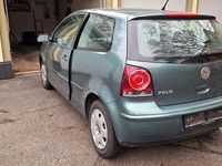 Gebraucht VW Polo 69 PS (50 kW) 2007 Grün Limousine