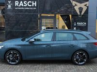 Neu Cupra Leon 150 PS (110 kW) 2025 Blau Limousine
