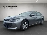 Gebraucht VW Passat 150 PS (110 kW) 2024 Grau Kombi
