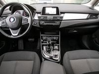 gebraucht BMW 218 Active Tourer i Aut. LED Navi Sitzheizg. PDC