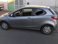 Gebraucht Mazda 2 Active 84 PS (61 kW) 2011 Silber Kleinwagen