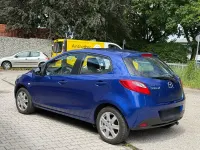Gebraucht Mazda 2 Independence 86 PS (63 kW) 2009 Blau Kleinwagen