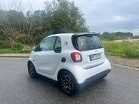 Gebraucht Smart ForTwo Electric Drive 60 kW (82 PS) 2017 Weiß Coupé