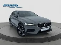 Gebraucht Volvo V60 CC Plus 197 PS (144 kW) 2024 Grau Kombi