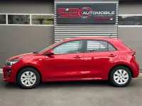 Gebraucht Kia Rio Edition 7 84 PS (61 kW) 2023 (beg) signal red m Kleinwagen