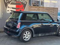 Usado Mini ONE 90 HP (66 kW) 2006 Preto Citadino