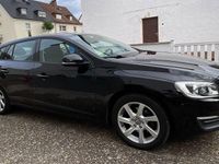 Gebraucht Volvo V60 Kinetic 181 PS (133 kW) 2014 Schwarz Kombi