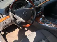 Gebraucht Mercedes E240 177 PS (130 kW) 2004 Silber Limousine