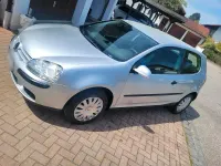 Gebraucht VW Golf V 75 PS (55 kW) 2005 Silber Kleinwagen