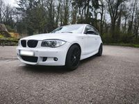 Gebraucht BMW 130 M Sport 258 PS (189 kW) 2007 Weiß Kleinwagen