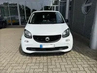 Gebraucht Smart ForFour Electric Drive 60 kW (82 PS) 2019 Weiß Limousine
