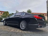 Gebraucht BMW 750L Executive 449 PS (330 kW) 2018 Schwarz Limousine