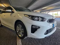 Gebraucht Kia Ceed Vision 136 PS (100 kW) 2021 Weiß Kleinwagen