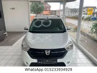 Gebraucht Dacia Lodgy Comfort 102 PS (75 kW) 2018 Weiß Van / Kleinbus