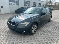 Gebraucht BMW 320 177 PS (130 kW) 2010 Schwarz Kombi