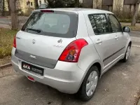 Gebraucht Suzuki Swift Snow 101 PS (74 kW) 2010 Schwarz Kleinwagen