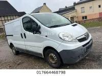 Gebraucht Opel Vivaro 90 PS (66 kW) 2010 Weiß Van / Kleinbus