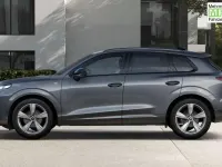 Neu Audi Q3 S-Line 150 PS (110 kW) 2025 Mythosschwarz metallic SUV