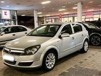 Gebraucht Opel Astra 101 PS (74 kW) 2004 Silber Kleinwagen