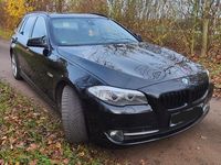 Gebraucht BMW 528 Sport Line 245 PS (180 kW) 2013 Schwarz Kombi