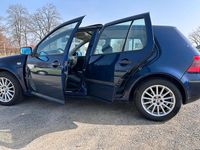 Gebraucht VW Golf IV 105 PS (77 kW) 2001 Blau Limousine