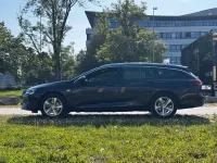 Używany Opel Insignia 174 KM (127 kW) 2022 Czarny Kombi
