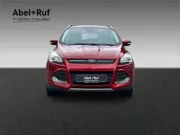 Gebraucht Ford Kuga 150 PS (110 kW) 2016 Rot SUV