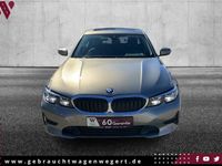 gebraucht BMW 318 i Advantage*LED*LIVECOCK*AHK*SPUR*SCHIEBEDACH