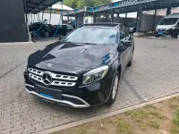 Gebraucht Mercedes GLA200 156 PS (114 kW) 2018 Schwarz SUV