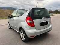 Gebraucht Mercedes A160 95 PS (69 kW) 2010 Silber Kleinwagen