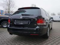 Gebraucht VW Golf VI Style 122 PS (89 kW) 2011 Deep black perleffekt Kleinwagen