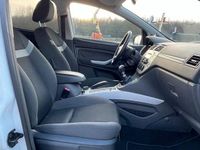 Gebraucht Ford Kuga Individual 140 PS (102 kW) 2012 Weiß SUV