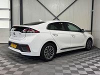 Gebraucht Hyundai Ioniq Comfort 100 kW (136 PS) 2020 Weiß Kleinwagen