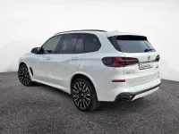 Gebraucht BMW X5 M Sport 530 PS (389 kW) 2025 Weiß SUV