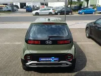 Neu Hyundai Inster 85 kW (116 PS) 2026 Grün Kleinwagen