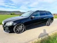 Gebraucht Mercedes E350 AMG line 252 PS (185 kW) 2014 Schwarz Kombi