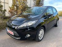 Używany Ford Fiesta 82 KM (60 kW) 2012 Czarny Sedan/Limuzyna