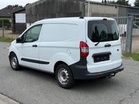 Second-hand Ford Transit 101 CP (74 kW) 2018 Alb Monovolum