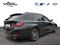 Gebraucht BMW 330 Sport Line 286 PS (210 kW) 2023 Schwarz ii Kombi