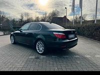 Gebraucht BMW 530 235 PS (172 kW) 2007 Schwarz Limousine