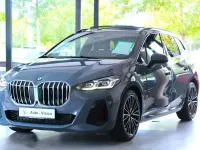 Gebraucht BMW 218 Active Tourer M Sport 136 PS (100 kW) 2024 Grau Van / Kleinbus