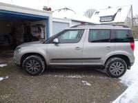 Gebraucht Skoda Yeti 115 PS (84 kW) 2017 Andere farben SUV