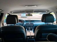 Gebraucht BMW 520 184 PS (135 kW) 2011 Grau Kombi