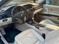 Gebraucht BMW 320 170 PS (125 kW) 2009 Grau Coupé